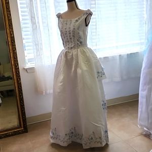 Teen Girl White w/lt blue floral trim size 16 satin ballgown